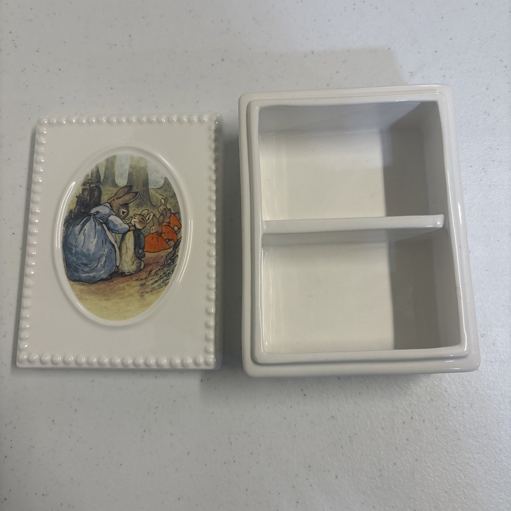 Mrs Rabbit Says Goodbye Peter Rabbit Beatrix Potter Lidded Trinket Dish / Box - Picture 2 of 9
